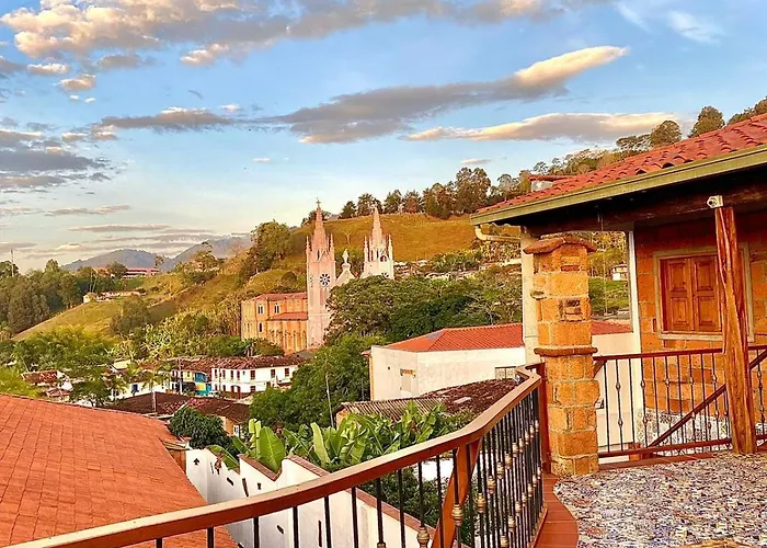 Hotel Santa Laura