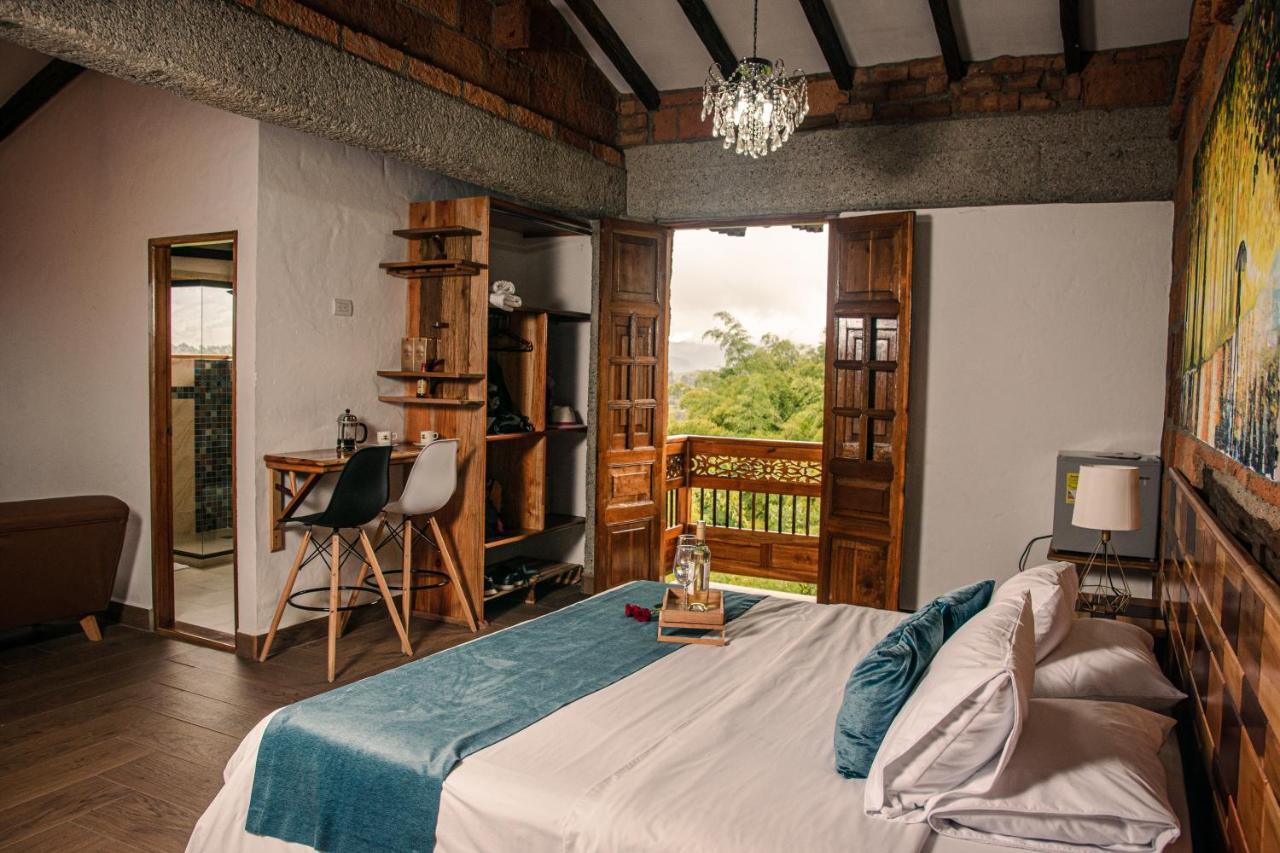 Hotel Santa Laura *